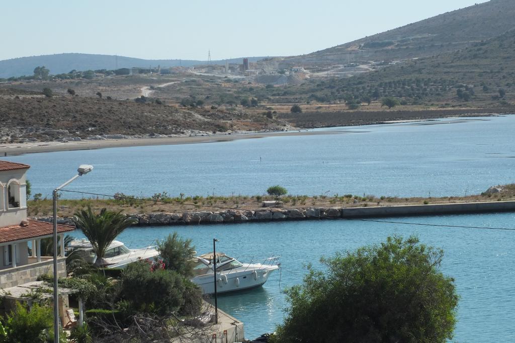 Lapis Port Surf Hotel Alaçatı Esterno foto