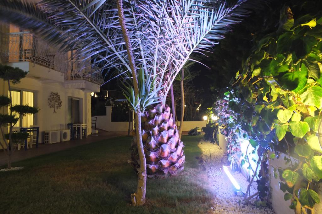 Lapis Port Surf Hotel Alaçatı Esterno foto